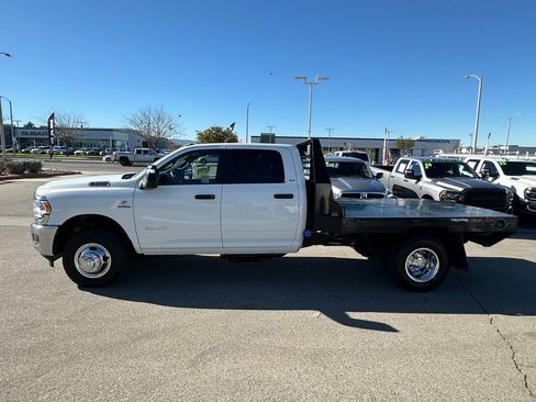 Used 2024 RAM 3500 SLT w/ Quick Order Package 2YG SLT image 3