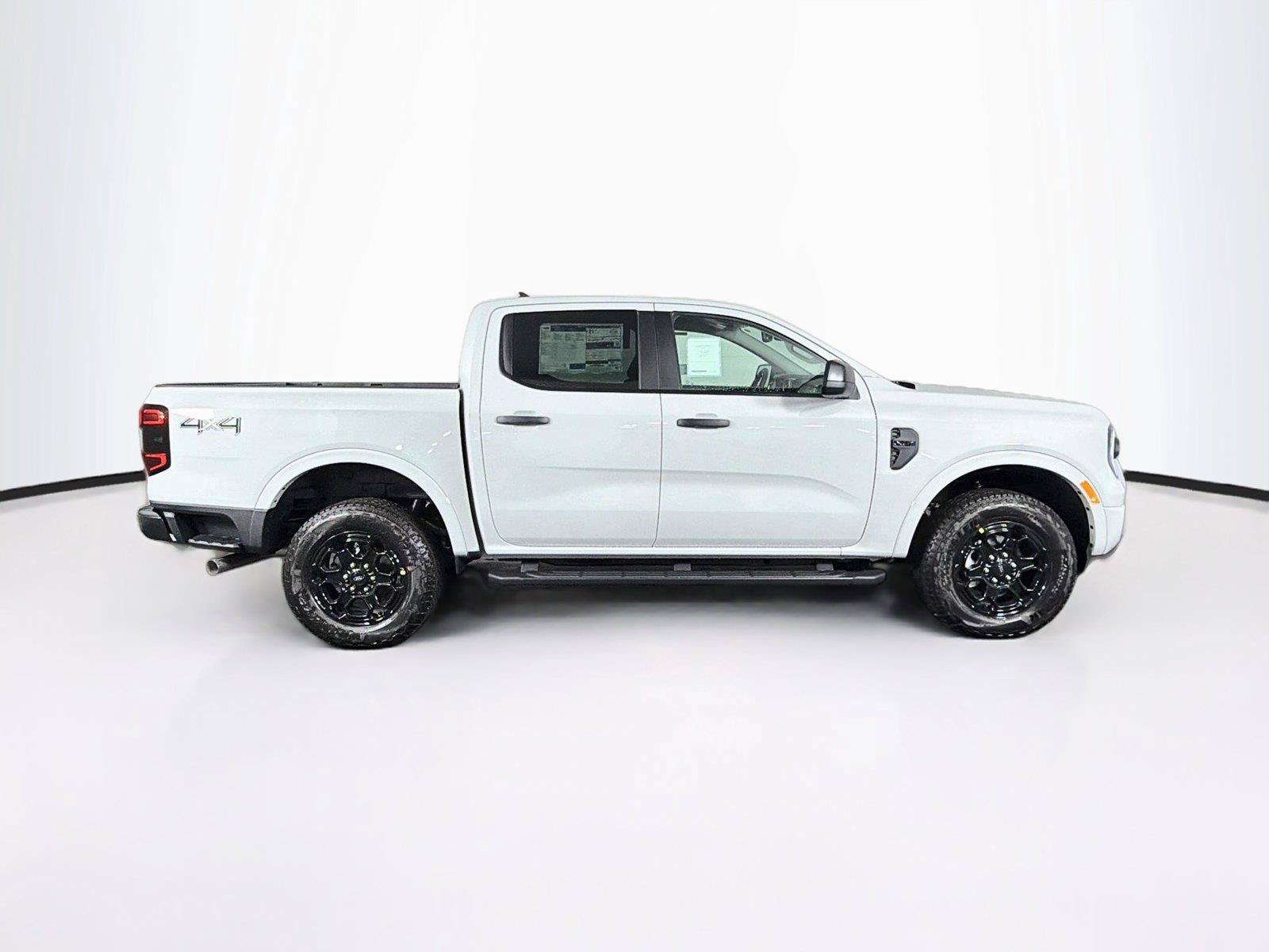 New 2026 Ford Ranger XLT w/ Equipment Group 301A High AWD/4WD image 12