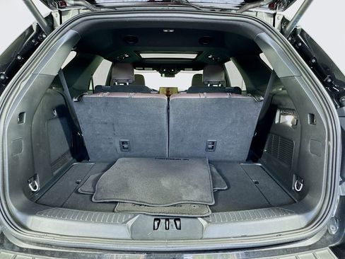 Used 2025 Ford Explorer Platinum w/ Ultimate Package image 28