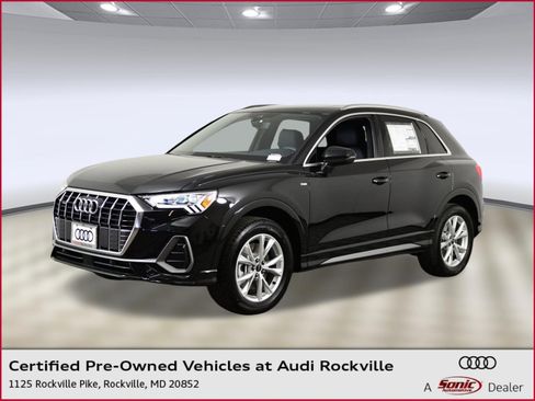 Used 2025 Audi Q5 Premium w/ Convenience Package AWD/4WD image 1