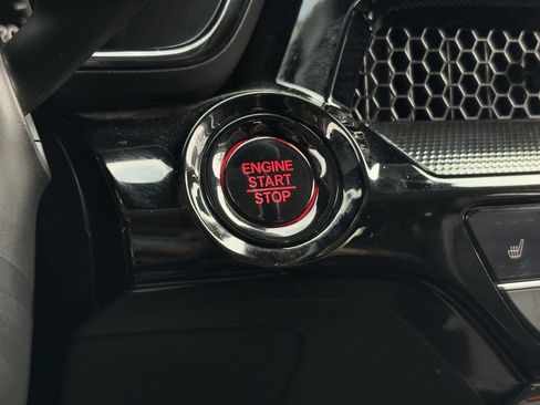 Used 2025 Honda CR-V EX-L image 18