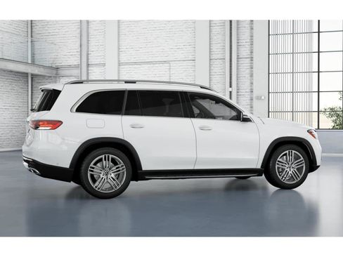 New 2026 Mercedes-Benz GLS 450 4MATIC image 16