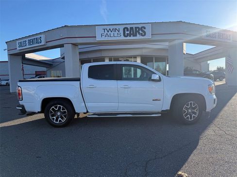 Used 2018 GMC Canyon All Terrain w/ Trailering Package image 9