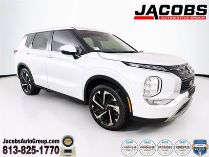 Used 2024 Mitsubishi Outlander SE