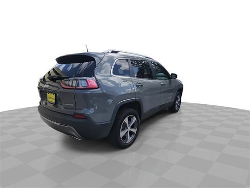 Used 2019 Jeep Cherokee Limited w/ Luxury Group image 8