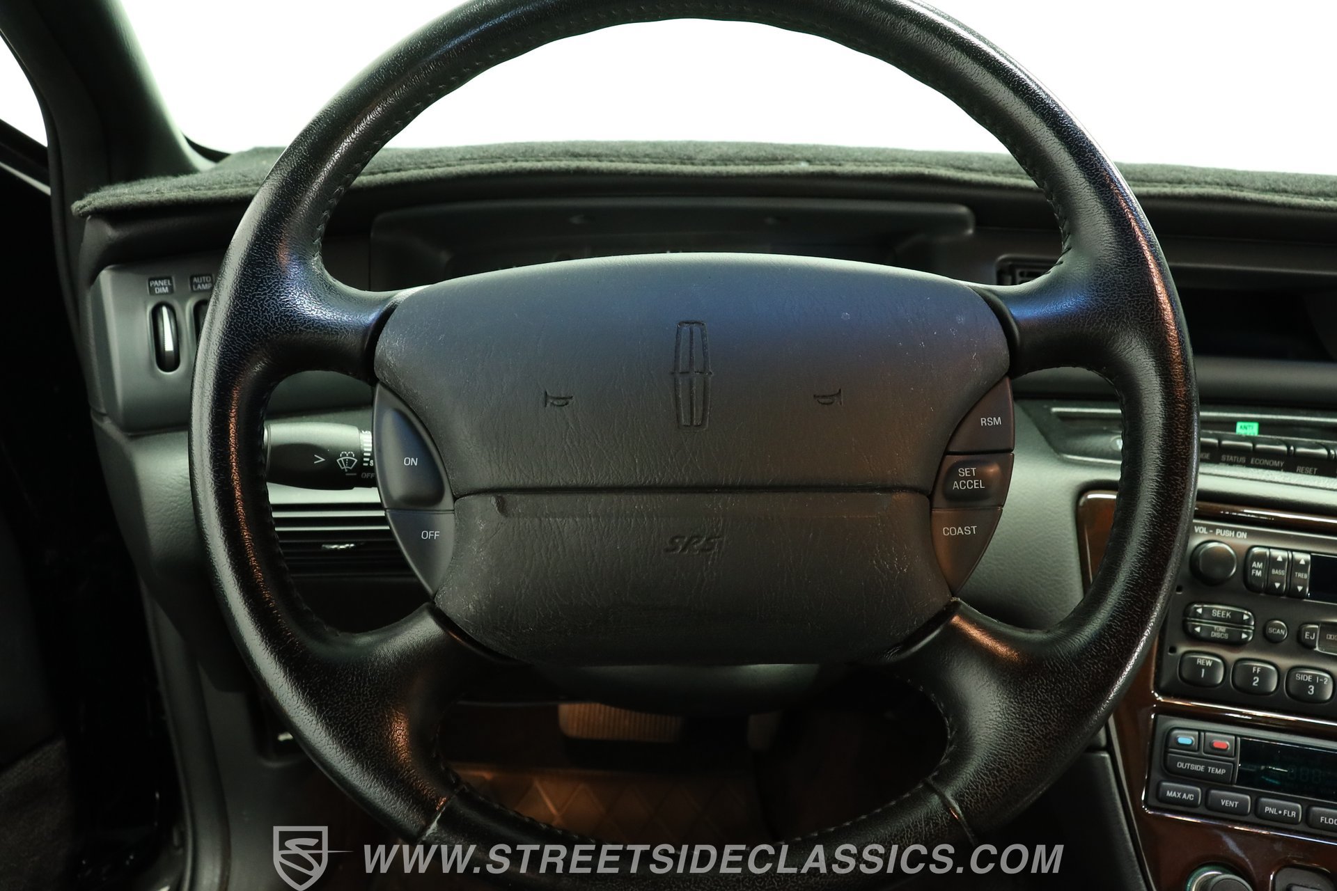 Used 1996 Lincoln Mark VIII RWD image 36