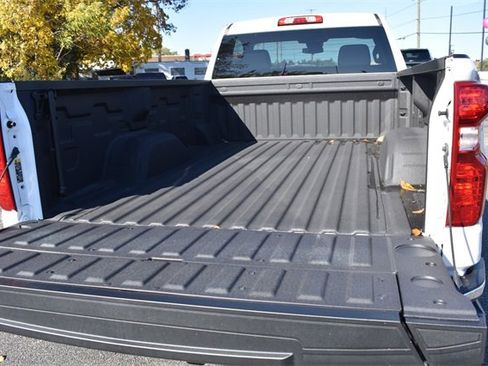New 2025 Chevrolet Silverado 1500 W/T w/ WT Safety Package image 17