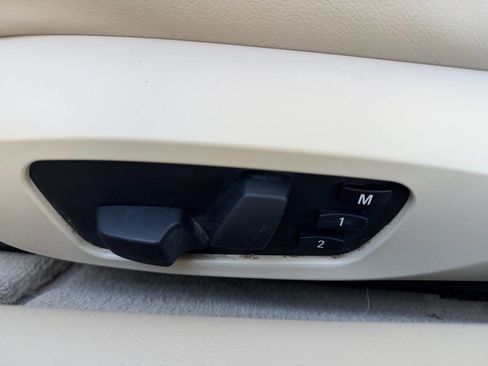 Used 2008 BMW 328xi Coupe image 11