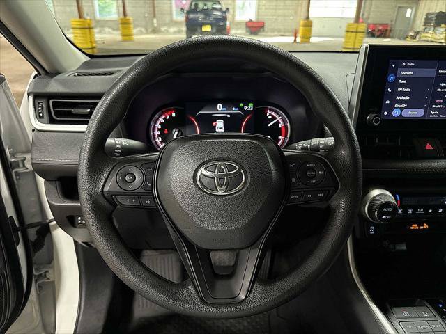 Certified 2025 Toyota RAV4 XLE AWD/4WD image 18