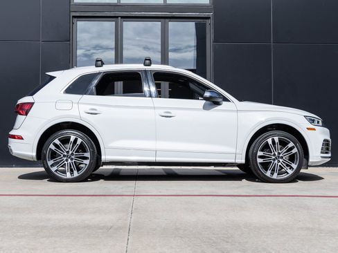 Used 2020 Audi SQ5 Premium Plus image 10