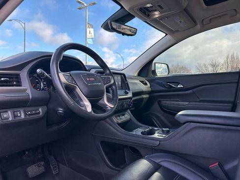 Used 2022 GMC Acadia Denali w/ Denali Ultimate Package image 26