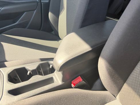 Used 2019 Volkswagen Jetta S image 14