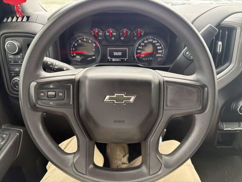 Used 2019 Chevrolet Silverado 1500 Custom Trail Boss w/ Custom Convenience Package image 28