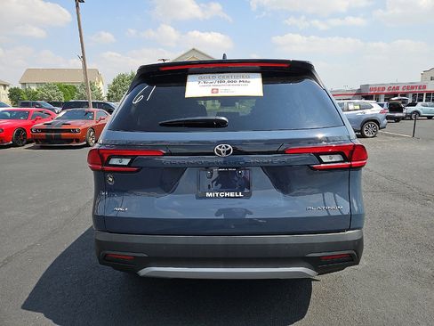 Certified 2026 Toyota Grand Highlander AWD image 4