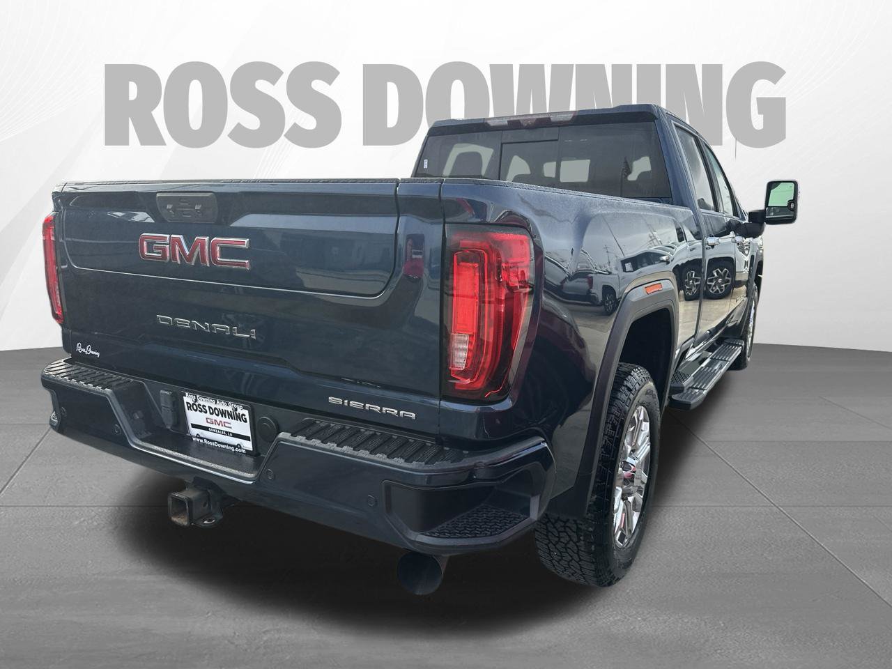 Used 2020 GMC Sierra 2500 Denali w/ Denali Ultimate Package AWD/4WD image 4
