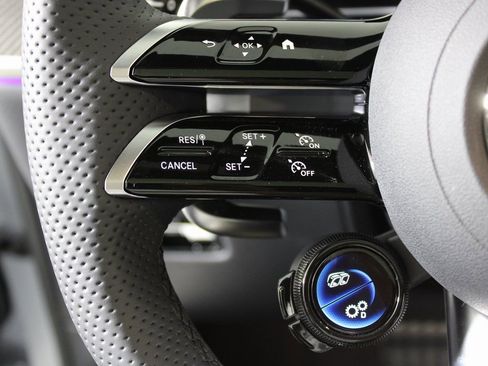 Certified 2026 Mercedes-Benz GLC 43 AMG 4MATIC Coupe image 19