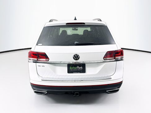 Used 2023 Volkswagen Atlas SE w/ Black Wheel Package FWD image 7