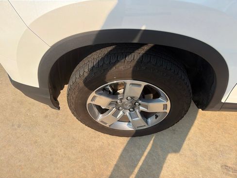 Used 2025 Honda Ridgeline RTL image 13