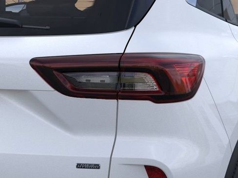 New 2025 Ford Escape SE FWD image 21