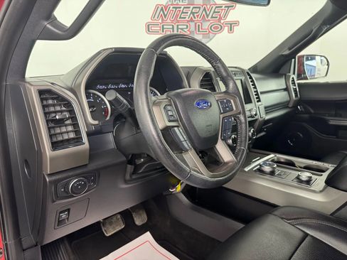 Used 2019 Ford Expedition XLT w/ Equipment Group 201A image 10