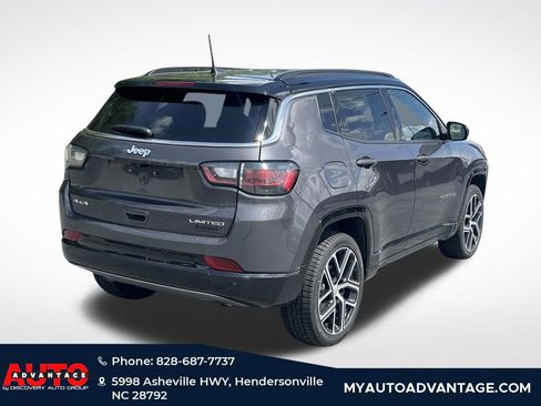 Used 2024 Jeep Compass Limited w/ Elite Group AWD/4WD image 3