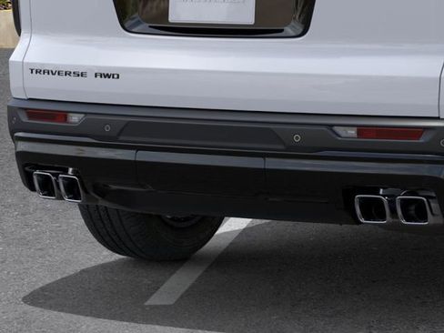 New 2026 Chevrolet Traverse LT w/ Midnight/Sport Edition image 14