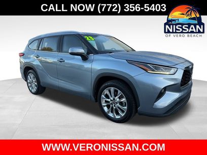 Used 2023 Toyota Highlander Limited