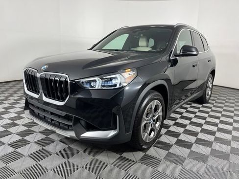 Used 2023 BMW X1 xDrive28i w/ Convenience Package AWD/4WD image 6