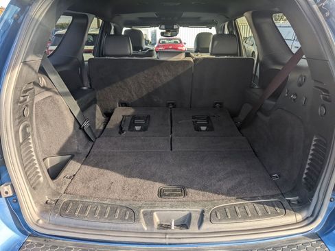 Used 2024 Dodge Durango GT image 35