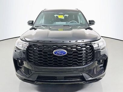 New 2025 Ford Explorer ST-Line w/ Premium Package