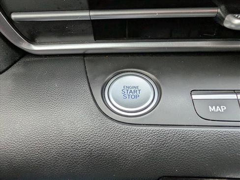 Certified 2023 Hyundai Elantra SEL w/ Convenience Package image 29