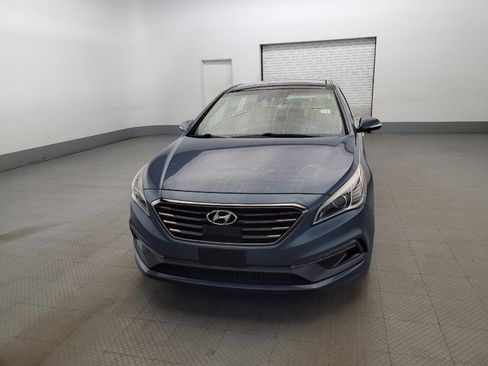 Used 2016 Hyundai Sonata Limited w/ Option Group 05 image 15