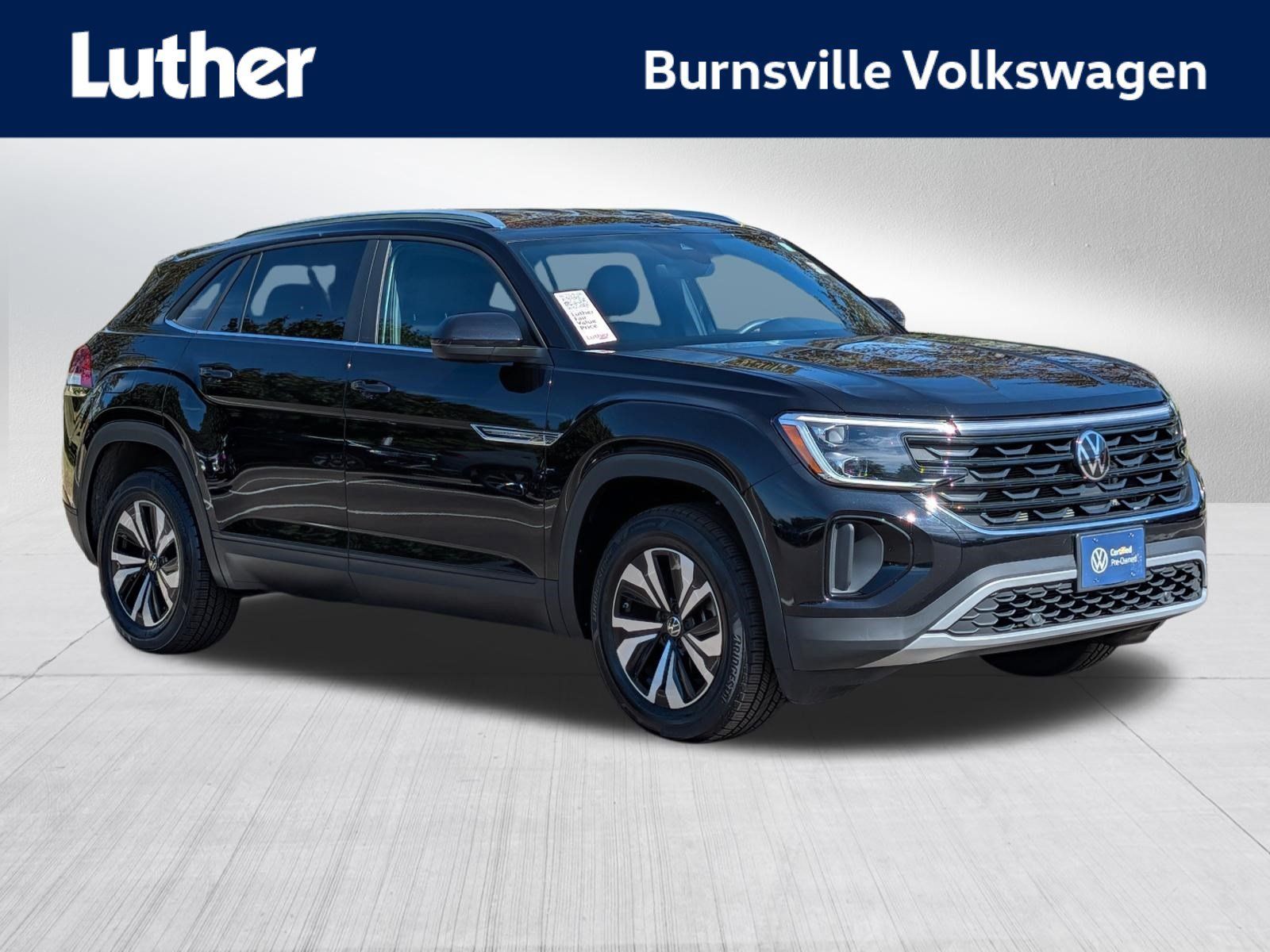 Certified 2024 Volkswagen Atlas Cross Sport SE AWD/4WD image 1