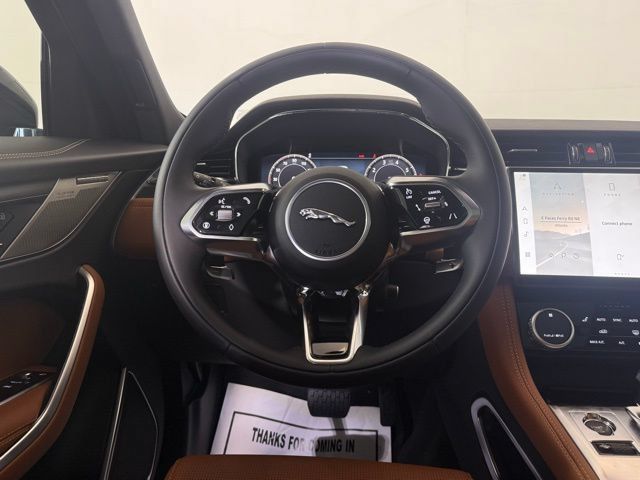 New 2026 Jaguar F-PACE R-Dynamic S AWD/4WD image 22