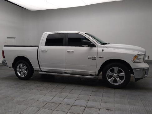 Used 2019 RAM 1500 Big Horn RWD image 11