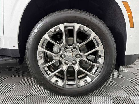 New 2026 GMC Yukon XL Elevation image 10