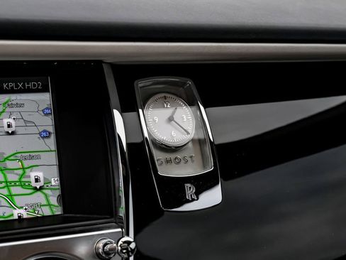 Used 2019 Rolls-Royce Ghost image 33