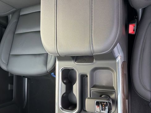 New 2026 Chevrolet Silverado 1500 LT Trail Boss w/ Convenience Package II image 13