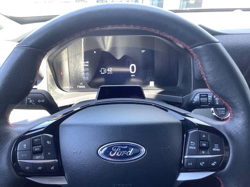 Used 2025 Ford Explorer ST-Line AWD/4WD image 16