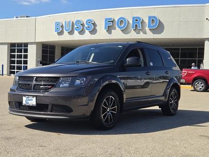 Used 2017 Dodge Journey SE w/ Flexible Seating Group