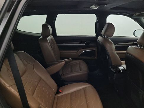 Used 2020 Kia Telluride SX w/ SX Prestige Package AWD/4WD image 19
