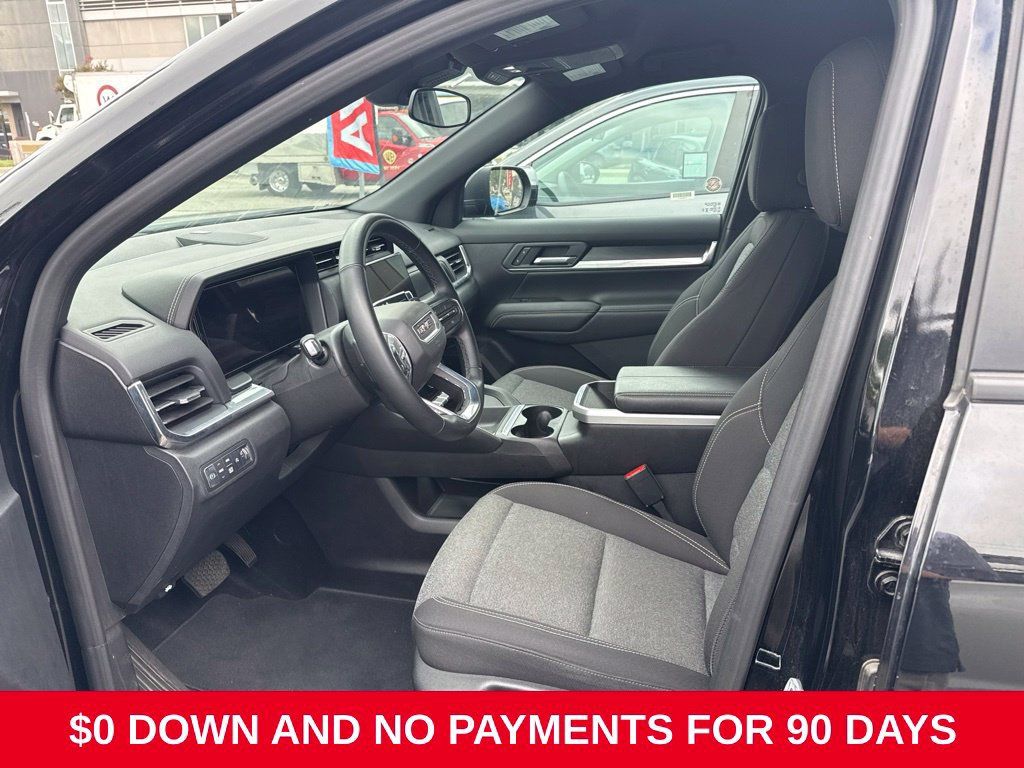 Used 2025 GMC Terrain Elevation AWD/4WD image 3