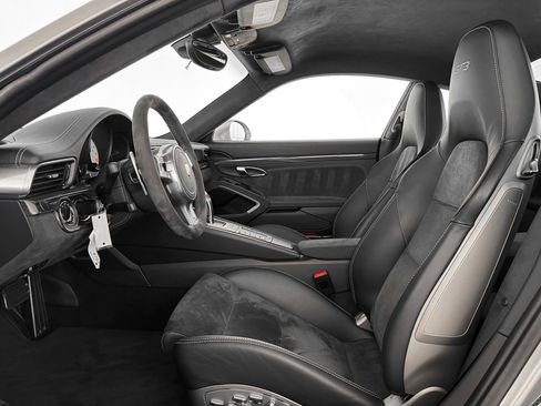 Used 2016 Porsche 911 GT3 image 16
