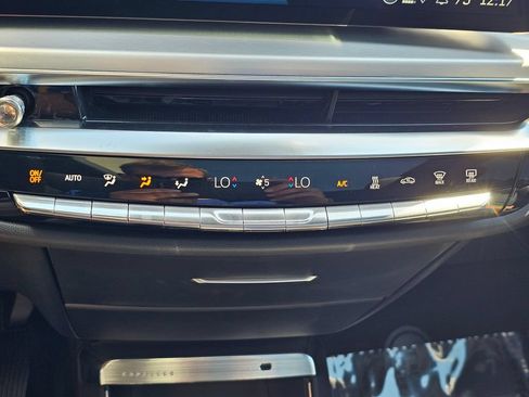 New 2026 Cadillac Lyriq Sport AWD/4WD image 31