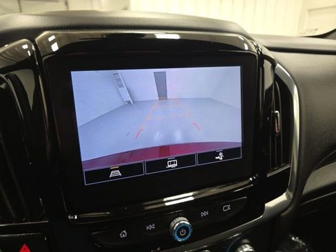 Certified 2023 Chevrolet Traverse LT image 15