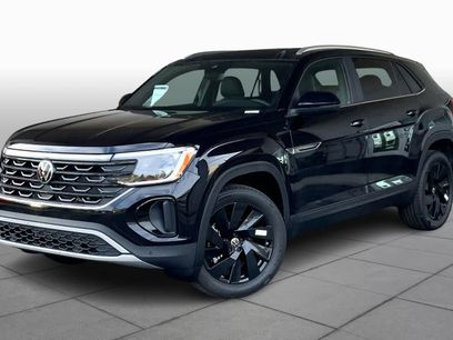 New 2026 Volkswagen Atlas Cross Sport SE
