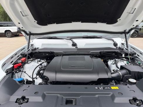 New 2026 Land Rover Defender 110 S AWD/4WD image 19