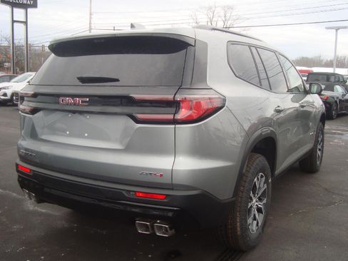 New 2026 GMC Acadia AT4 w/ Luxury Package image 4