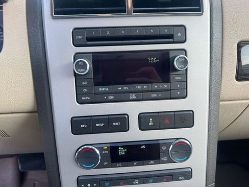 Used 2008 Lincoln MKX AWD image 20