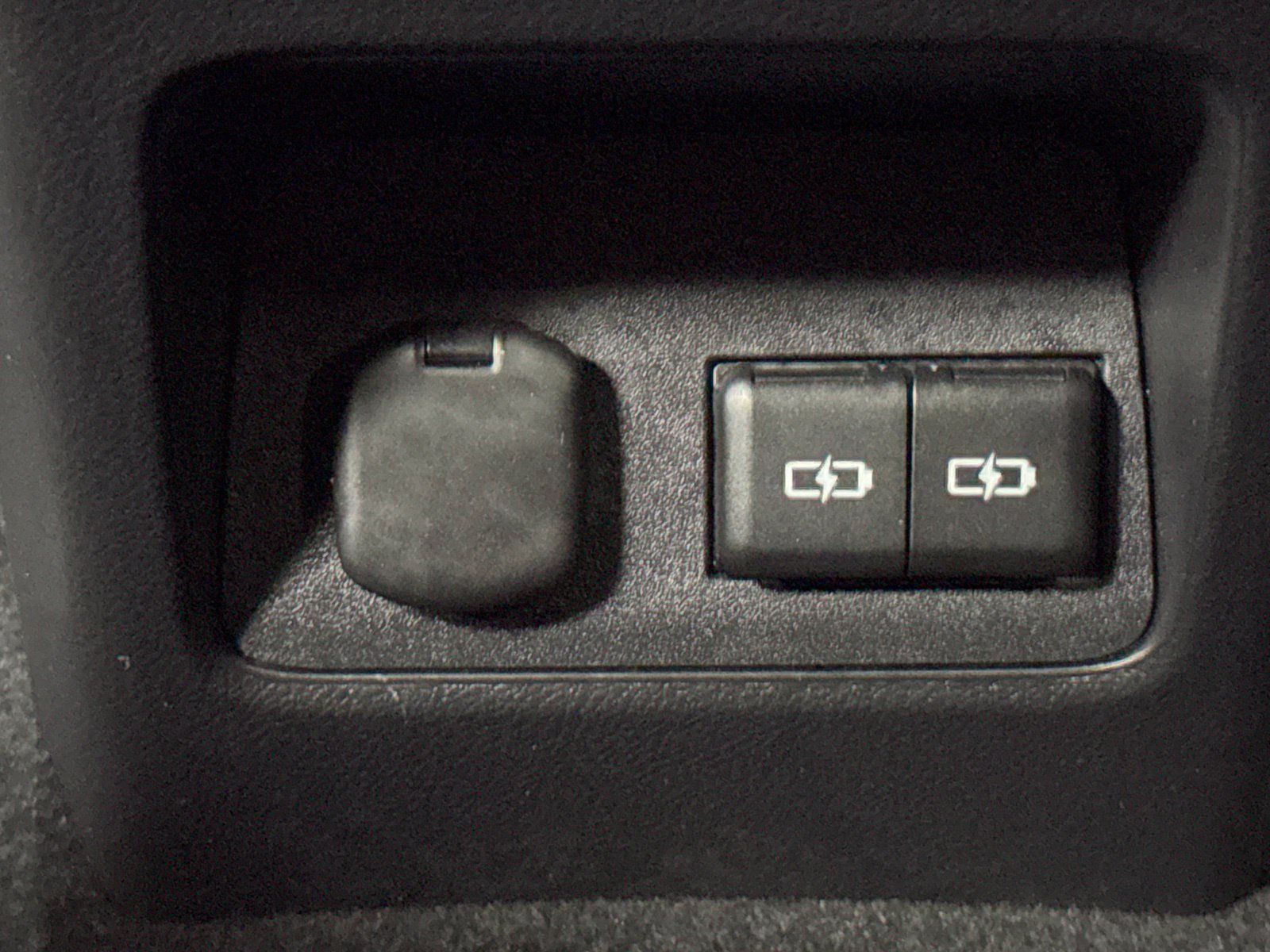 Used 2025 Lexus NX 250 FWD image 41